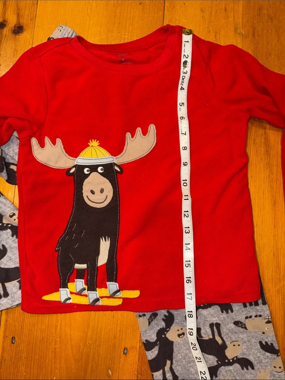 Carters Red Moose Graphic Kids Pajama Set size 7